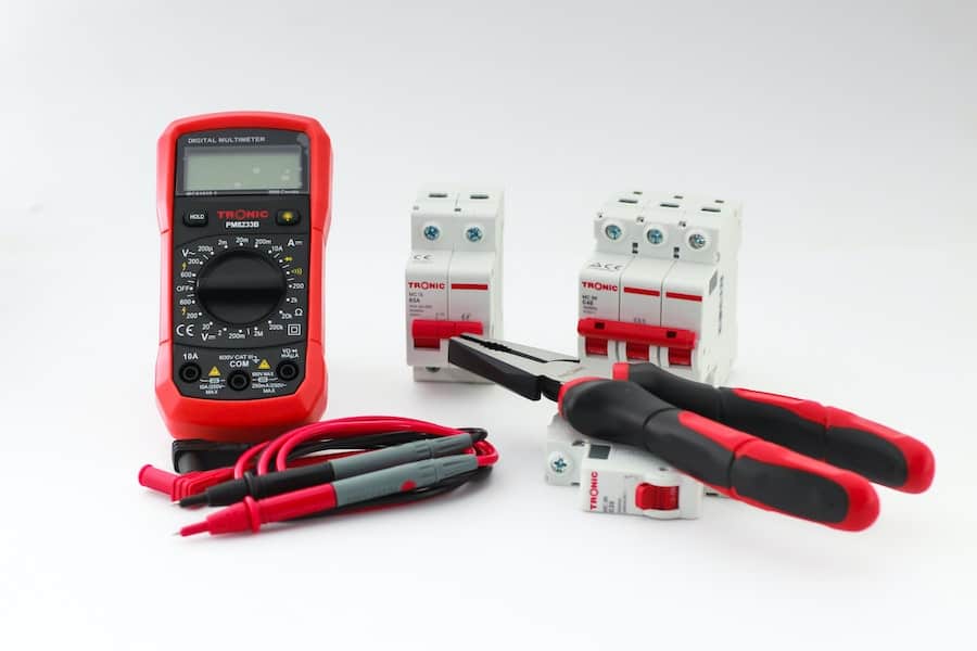 How To Test For Ground With Multimeter 
