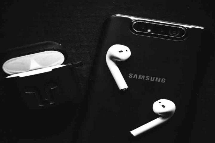 how-to-connect-airpods-to-samsung-tv-americas-wire